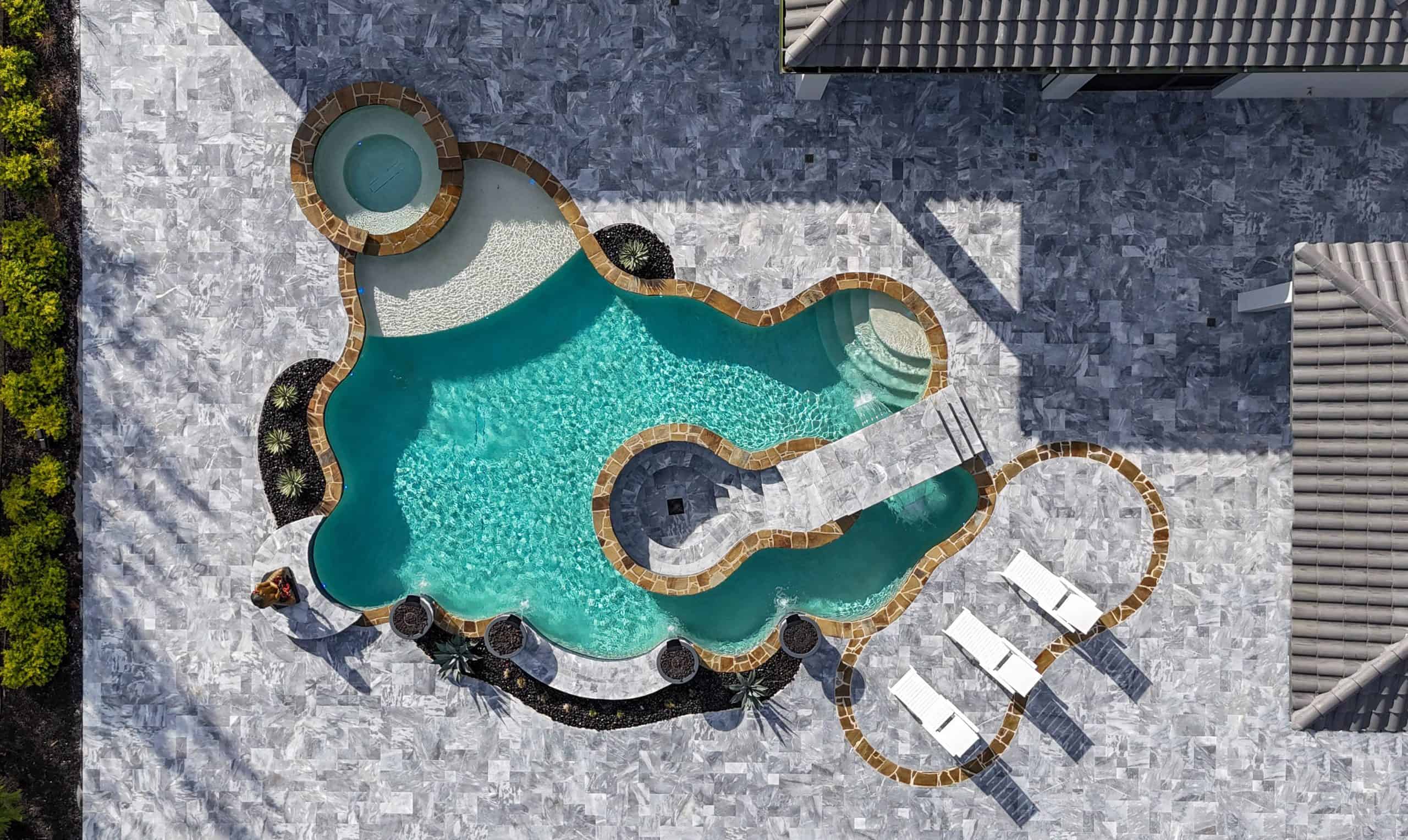 Modern Blue Oasis – Backyard Pool