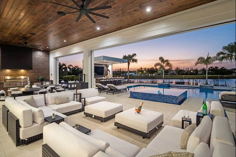 Custom luxury pool with infinity edge in Central Florida